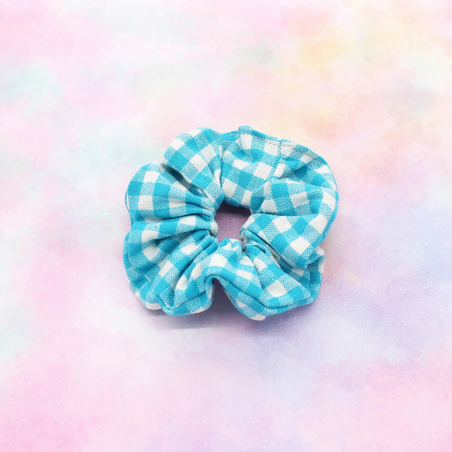 Scrunchie hellblau kartiert