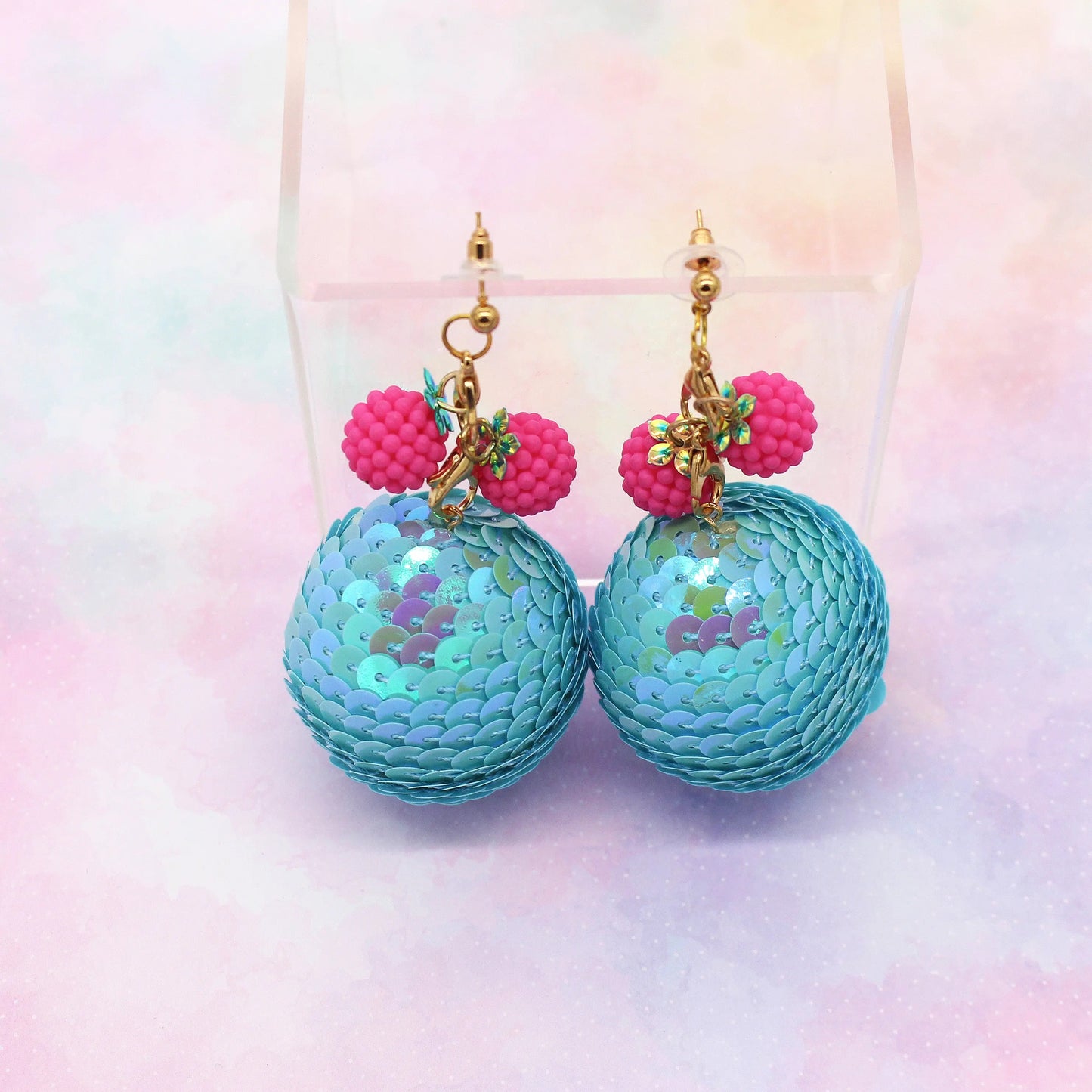Ohrringe „Disco–Ball“ Pailletten blau