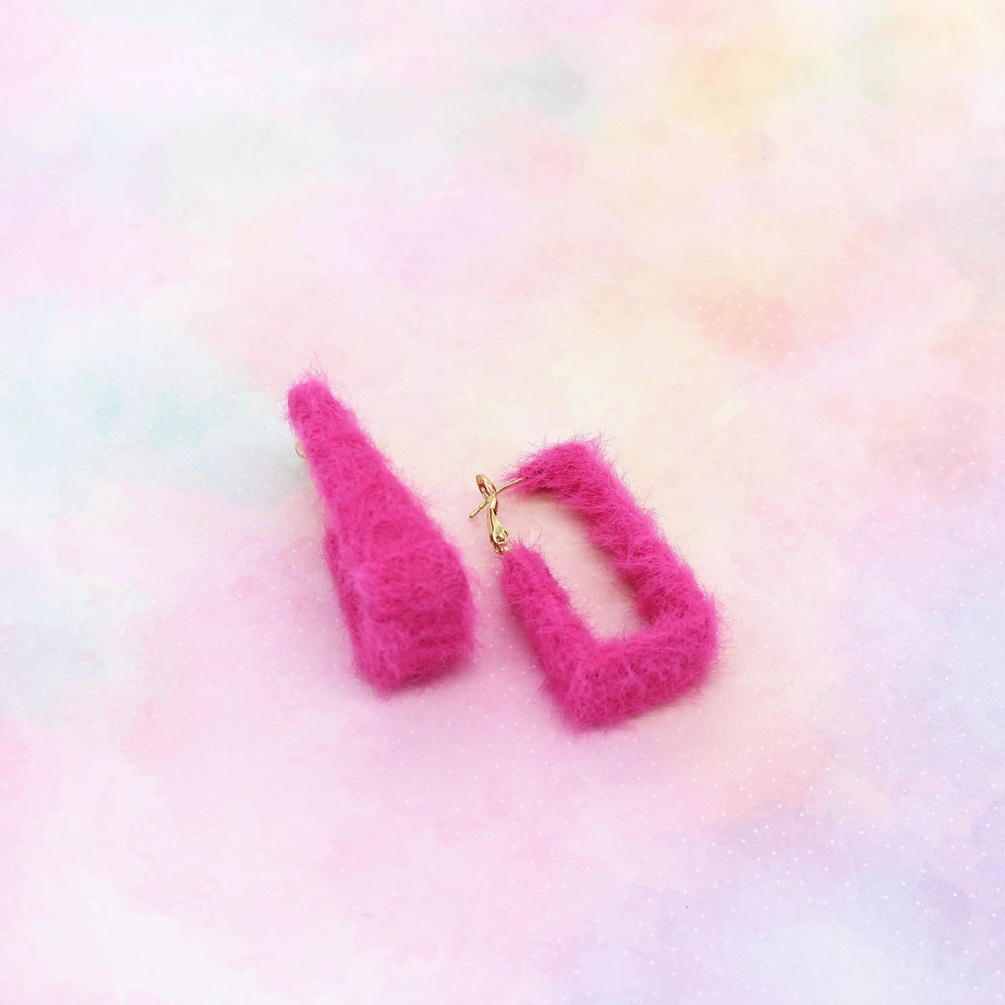 Ohrringe Creolen „Fluffy“ Pink
